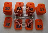 Номерки для ключей №39. Материал номерков - оранжевый акрил. Толщина материала - 3 мм. Гравировка и черная прокраска.