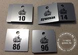 Номерок для ключей №35. Акрил серебро 3 мм, с гравировкой номера и логотипа.